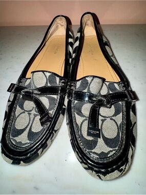 Coach Black & Gray Signature Canvas Loafers, Patent Leather Trim, Size 8.5